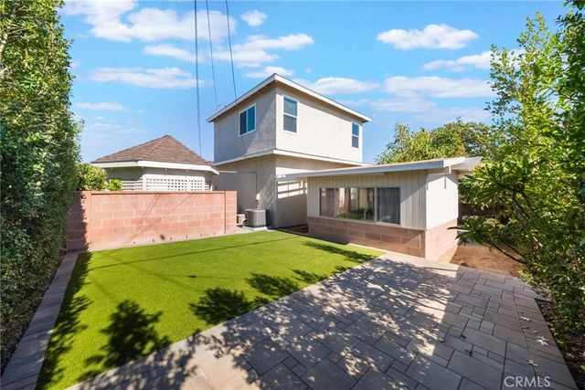 724 N Shirley, Orange, CA 92867