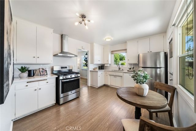 724 N Shirley, Orange, CA 92867