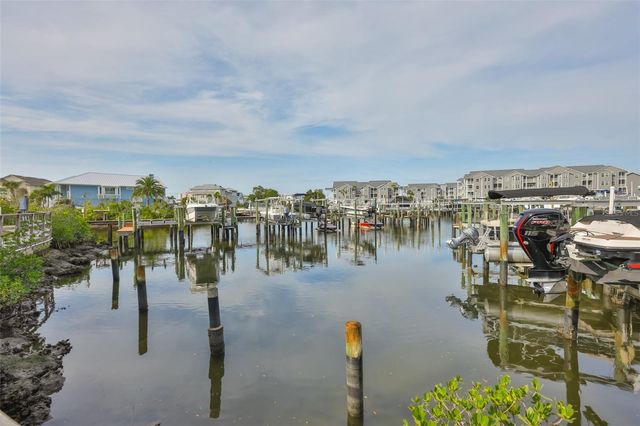 5567 SEA FOREST DRIVE 122, New Port Richey, FL 34652