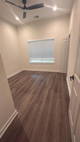 605 Center Street, Richmond, TX 77469