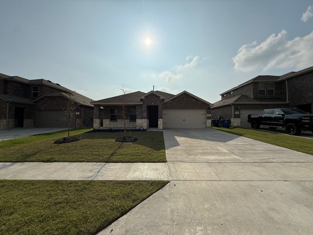 305 Charmed Way, Caddo Mills, TX 75135