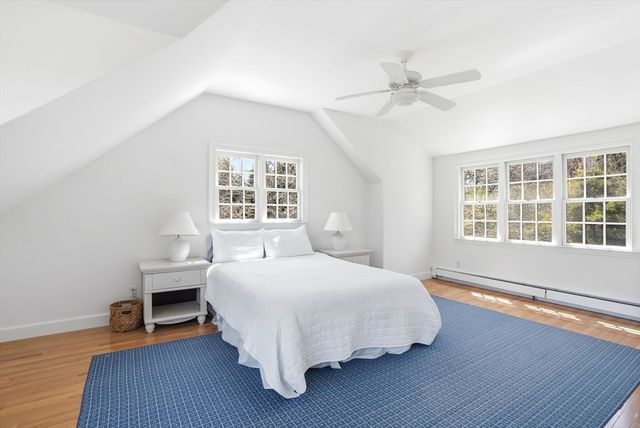 34 Governor Long Rd, Hingham, MA 02043