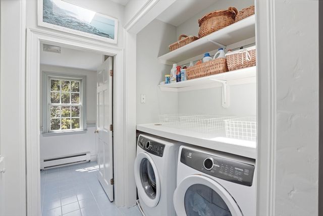 34 Governor Long Rd, Hingham, MA 02043