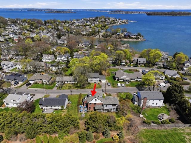 34 Governor Long Rd, Hingham, MA 02043