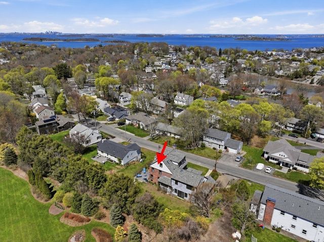 34 Governor Long Rd, Hingham, MA 02043