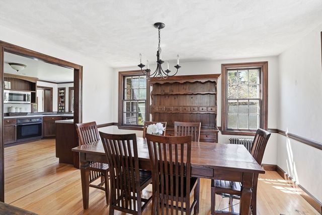 34 Governor Long Rd, Hingham, MA 02043
