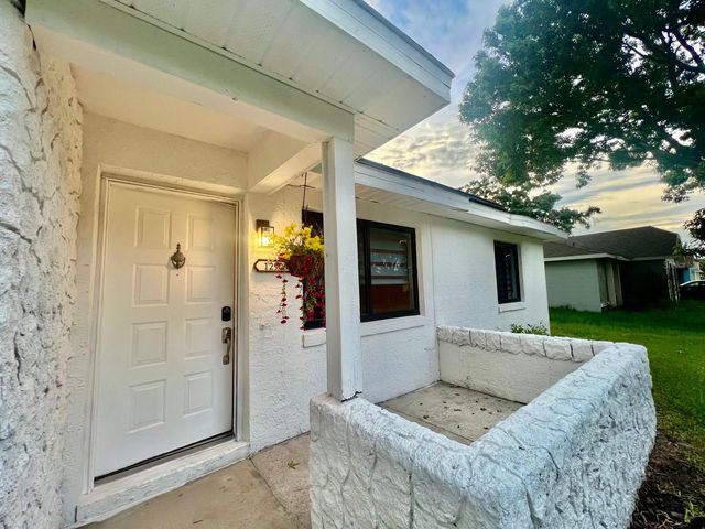 12906 OHIO WOODS LANE, Orlando, FL 32824