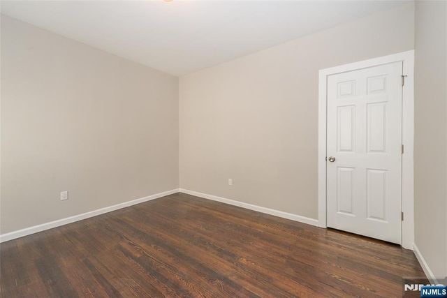 134 Knapp Avenue, Clifton, NJ 07011