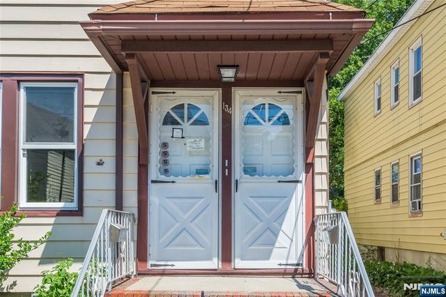 134 Knapp Avenue, Clifton, NJ 07011