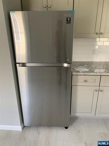 134 Knapp Avenue, Clifton, NJ 07011