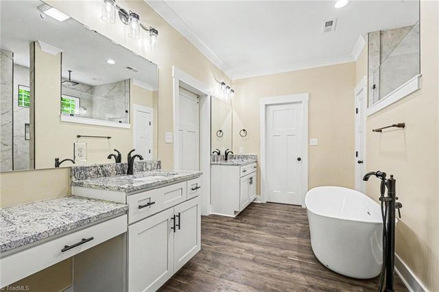 582 Starboard Reach, Lexington, NC 27292