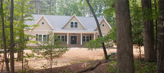 582 Starboard Reach, Lexington, NC 27292