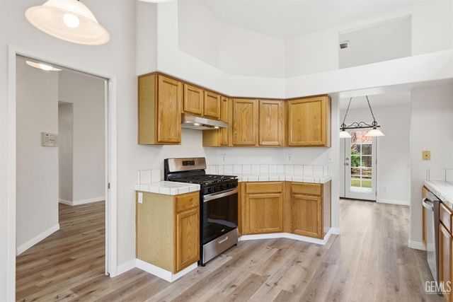 4307 Bareback Lane, Bakersfield, CA 93312