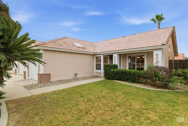 4307 Bareback Lane, Bakersfield, CA 93312