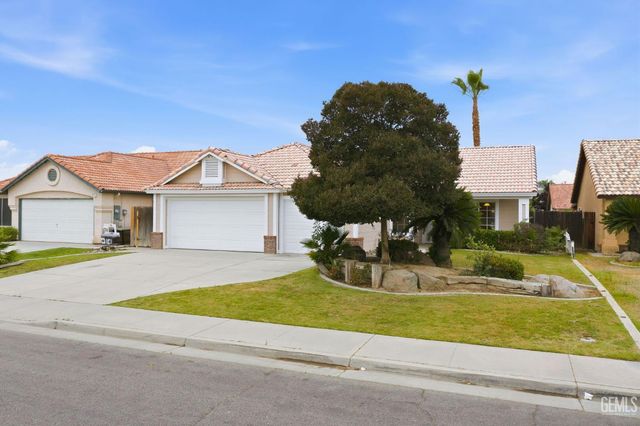 4307 Bareback Lane, Bakersfield, CA 93312