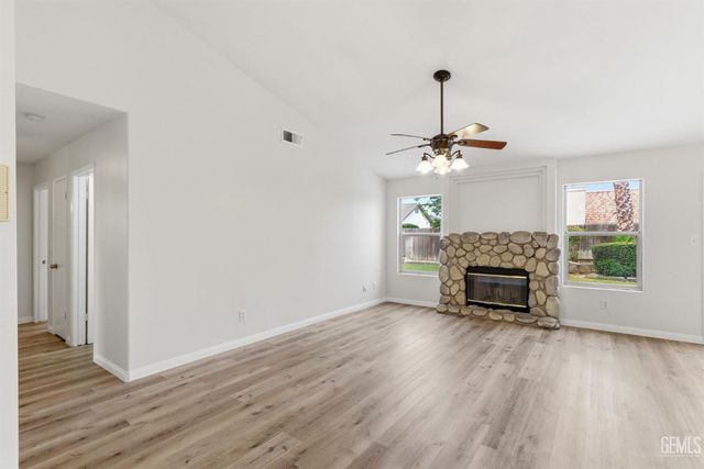 4307 Bareback Lane, Bakersfield, CA 93312
