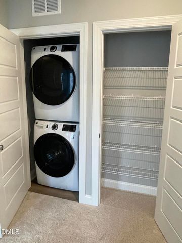 600 Hedrick Ridge Road 102, Cary, NC 27519