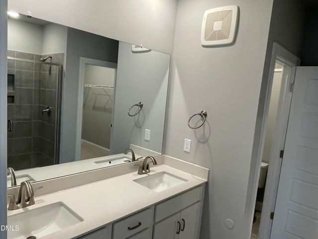 600 Hedrick Ridge Road 102, Cary, NC 27519