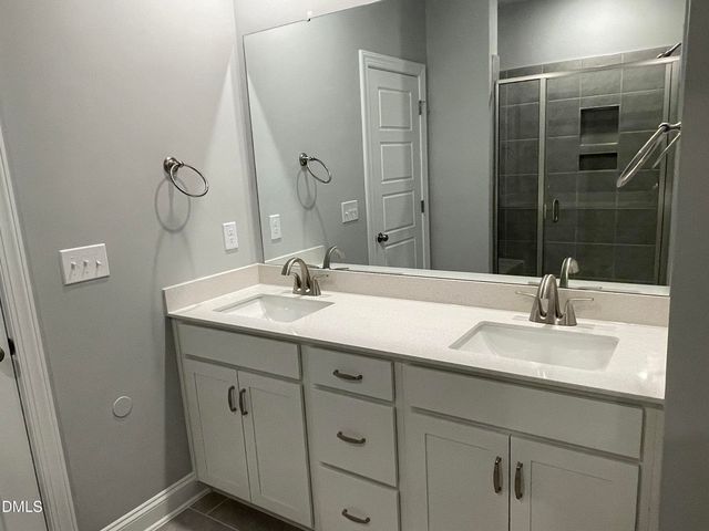 600 Hedrick Ridge Road 102, Cary, NC 27519