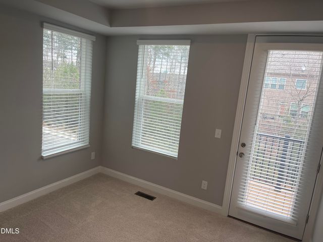 600 Hedrick Ridge Road 102, Cary, NC 27519