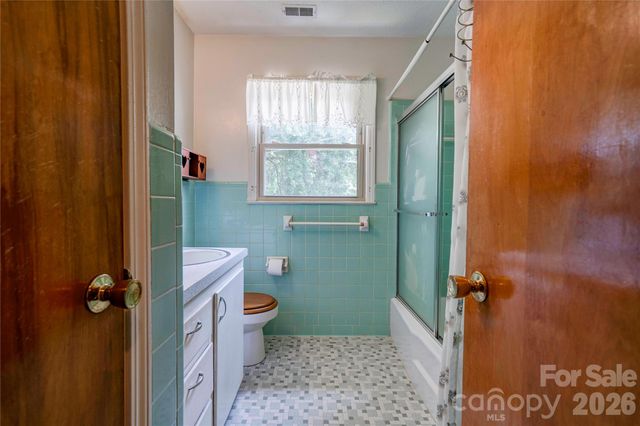100 Sherwood Drive, Shelby, NC 28150