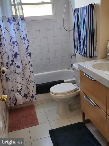 66 SUNNYBRAE BLVD, Hamilton, NJ 08620