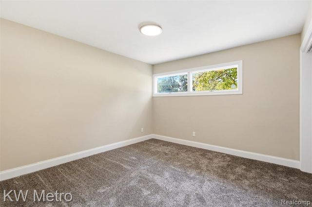 37860 Dardanella Street, Livonia, MI 48152