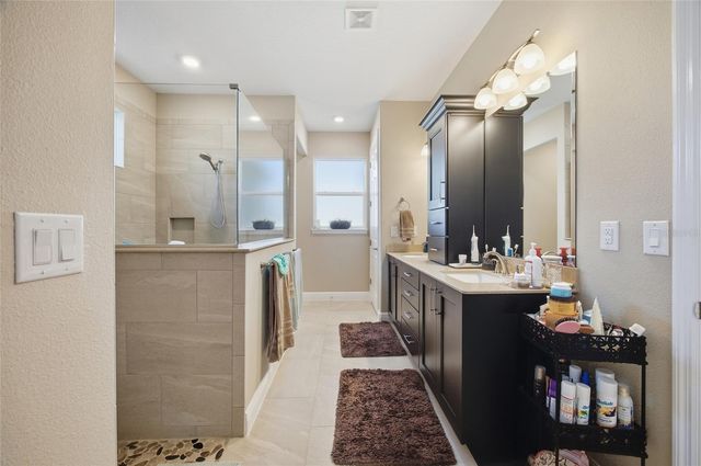 8123 SW 95TH COURT, Ocala, FL 34481