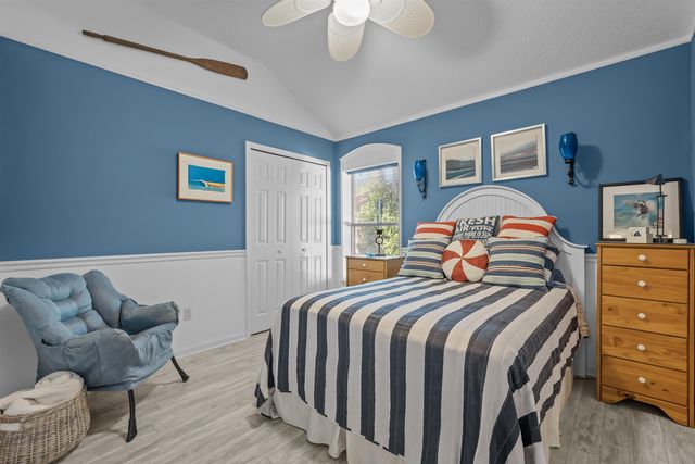 228 Bilbao Dr, St Augustine, FL 32086