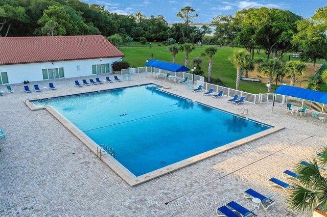 228 Bilbao Dr, St Augustine, FL 32086