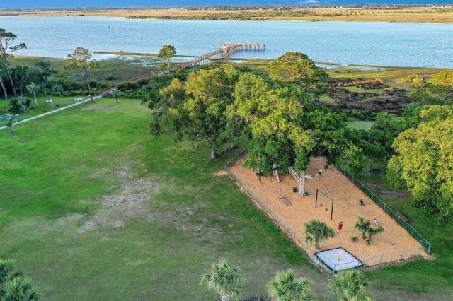 228 Bilbao Dr, St Augustine, FL 32086