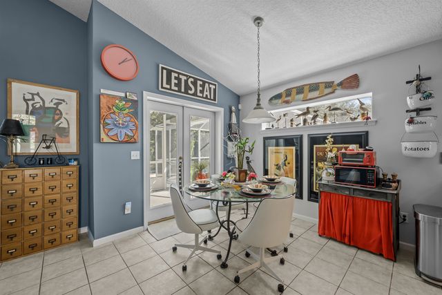 228 Bilbao Dr, St Augustine, FL 32086