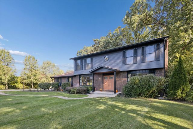 17131 Ridgefield Court, Granger, IN 46530