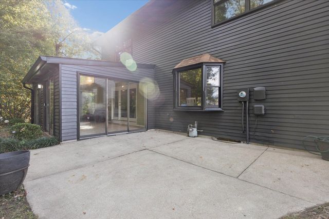 17131 Ridgefield Court, Granger, IN 46530