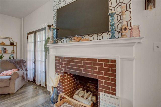 301 S WASHINGTON ST, Greencastle, PA 17225