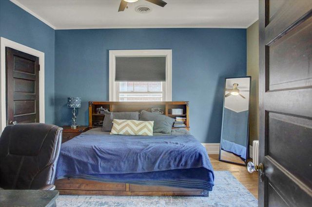 301 S WASHINGTON ST, Greencastle, PA 17225