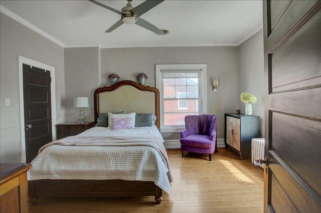 301 S WASHINGTON ST, Greencastle, PA 17225