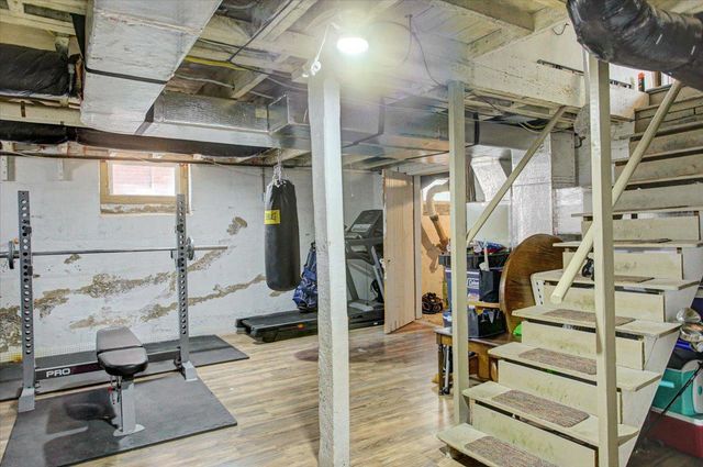 301 S WASHINGTON ST, Greencastle, PA 17225