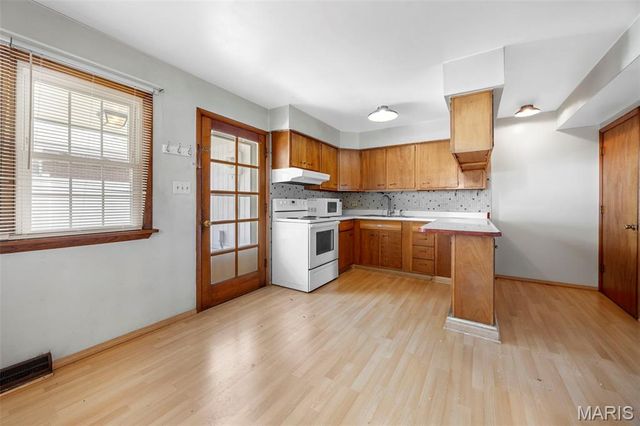 2810 Mayer Drive 2810, St Charles, MO 63301