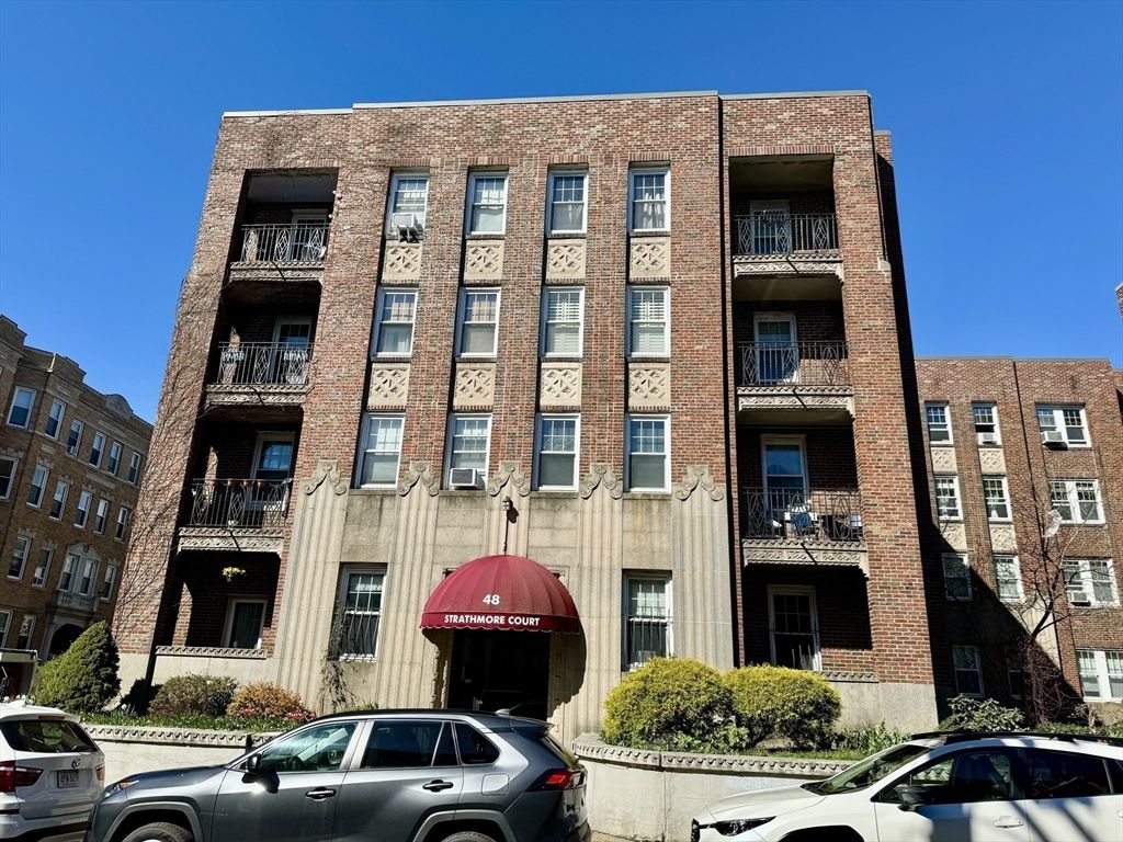 48 Strathmore Rd 23, Boston, MA 02135