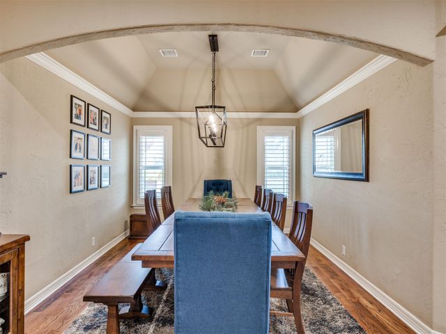 421 W 77th Street, Tulsa, OK 74132