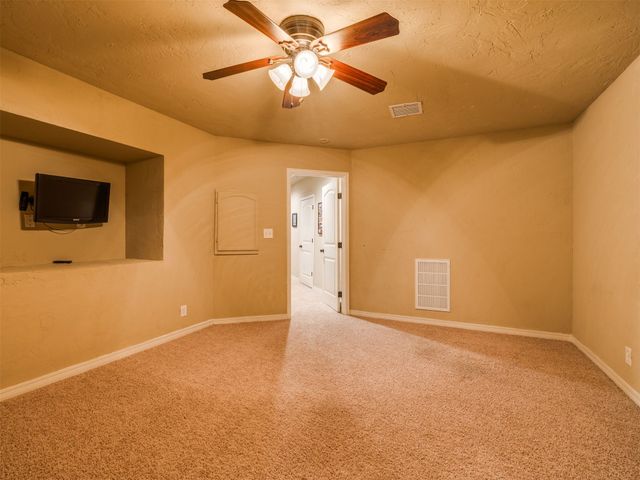421 W 77th Street, Tulsa, OK 74132