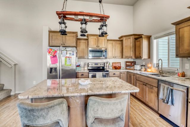 6267 59th Avenue S, Fargo, ND 58104