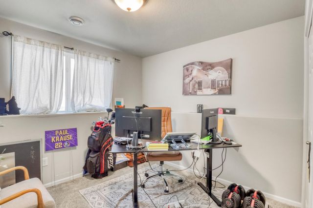6267 59th Avenue S, Fargo, ND 58104
