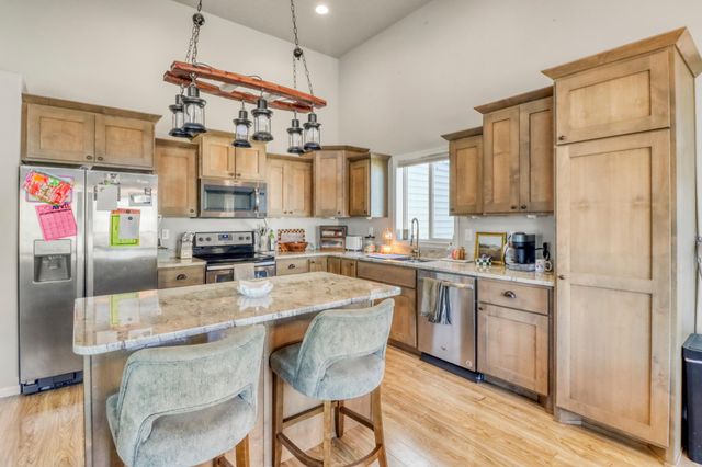 6267 59th Avenue S, Fargo, ND 58104