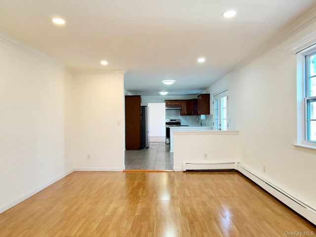 89 Railroad Avenue, Center Moriches, NY 11934
