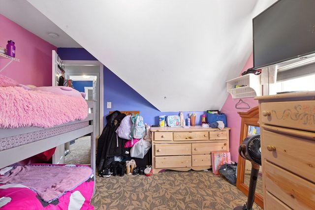 75 Auburn St, Brockton, MA 02302