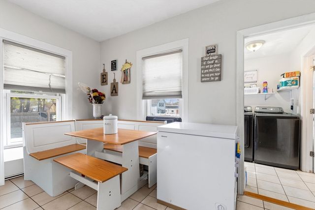 75 Auburn St, Brockton, MA 02302