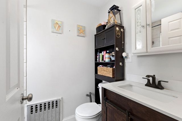 75 Auburn St, Brockton, MA 02302