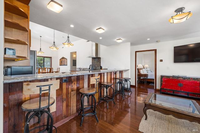 1846 Whaleship Rd, Bodega Bay, CA 94923